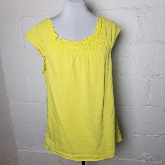 Collection of tops, tunics, and shells, M-XL - Picture 6 of 7